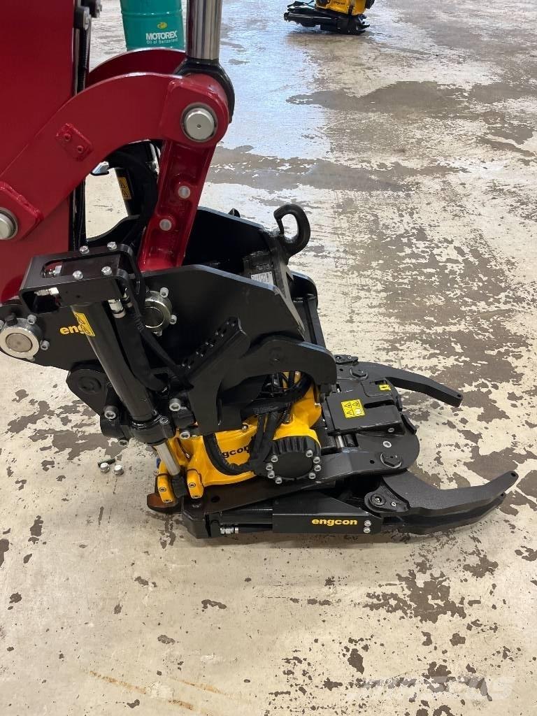 Yanmar B 95 W Escavadoras de rodas