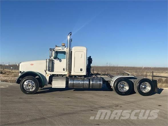 Peterbilt 367 Cavalos Mecânicos