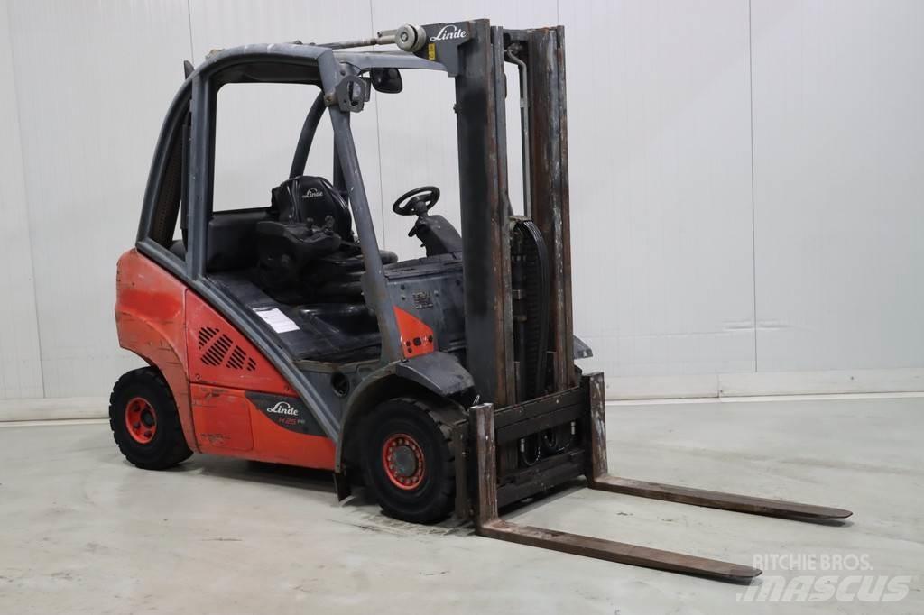 Linde H25D-02 Empilhadores Diesel