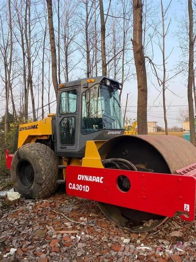 Dynapac CA301 Cilindros Compactadores monocilíndricos