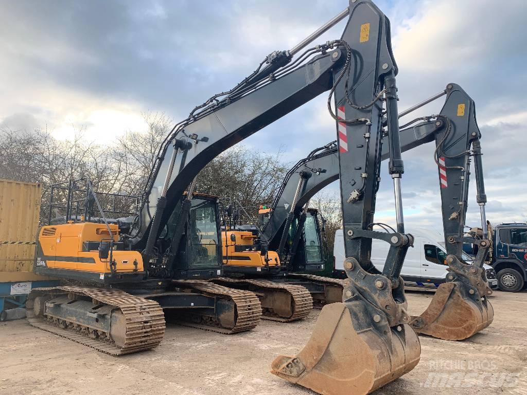 Hyundai HX220A L Escavadeiras de esteiras