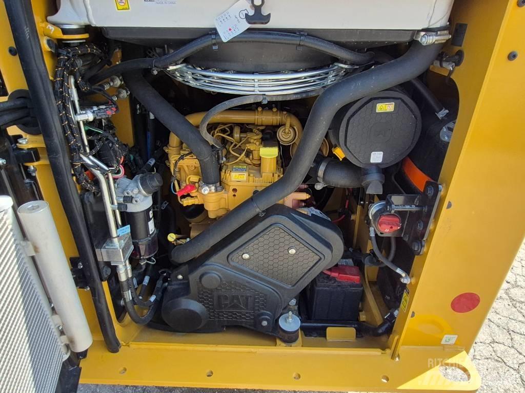 CAT 255 Minicarregadeiras