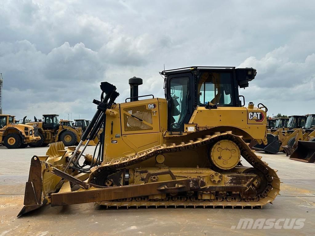 CAT D6 LGP Dozers - Tratores rastos