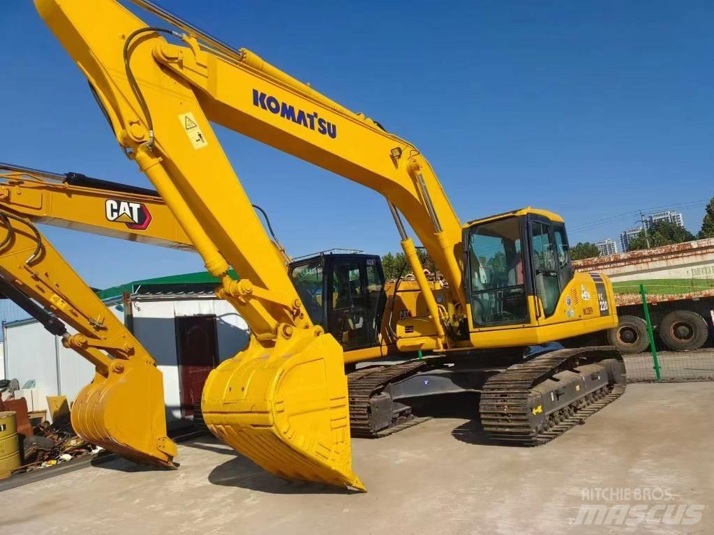 Komatsu PC 220 Escavadeiras de esteiras