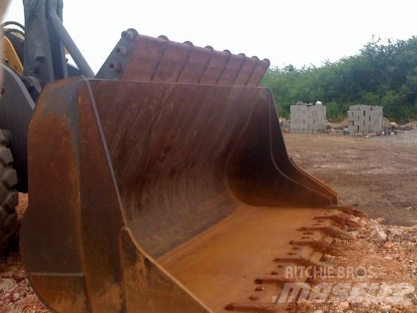 Volvo L180 Carregadeiras de rodas