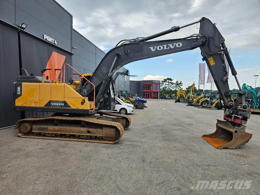 Volvo EC 250 EL Escavadeiras de esteiras