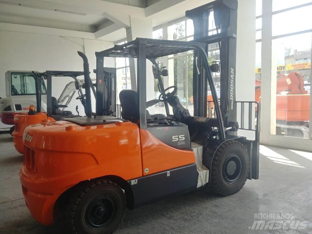 Doosan D55 SC-5 Empilhadores Diesel