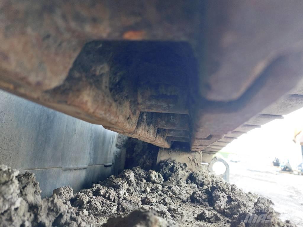 Terex M2100-3 Crivos