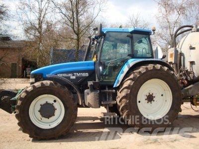 New Holland TM 165 Tratores Agrícolas usados