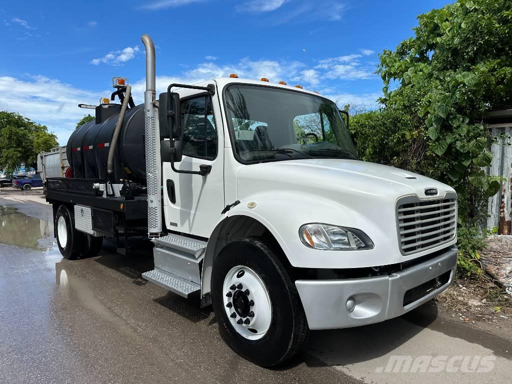Freightliner M2 Camiões Aspiradores Combi
