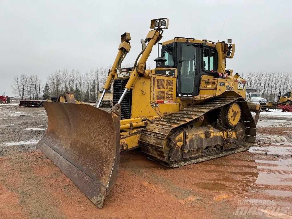 CAT D 6 T XW Dozers - Tratores rastos