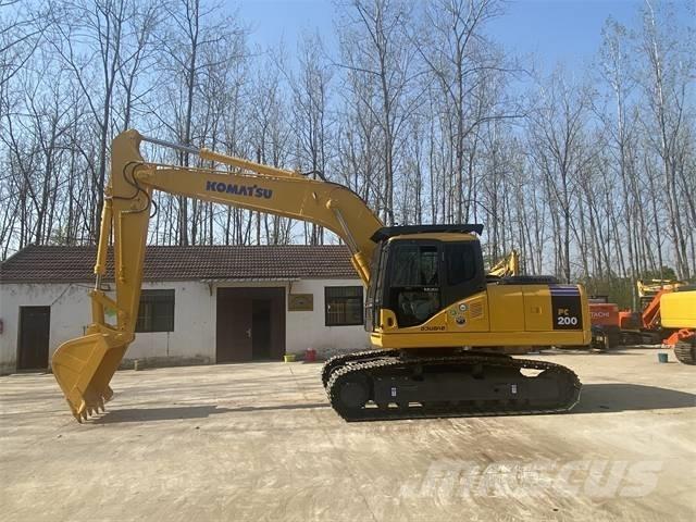 Komatsu PC200-7 Escavadeiras de esteiras