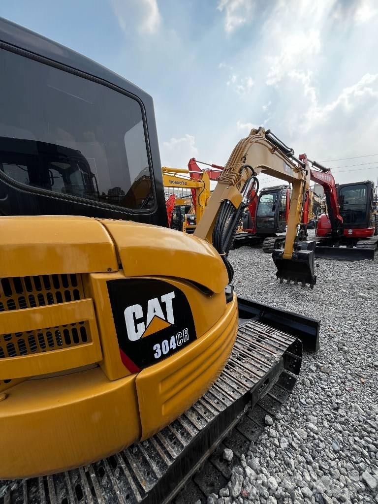 CAT 304 CR Miniescavadeiras