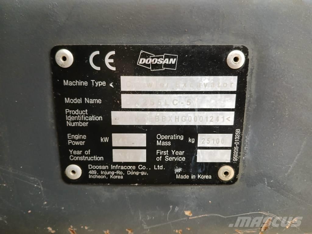 Doosan DX 255 LC Escavadeiras de esteiras