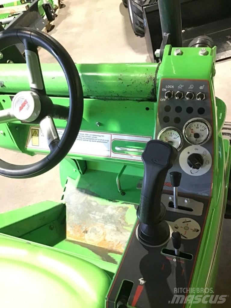Avant 423 Minicarregadeiras