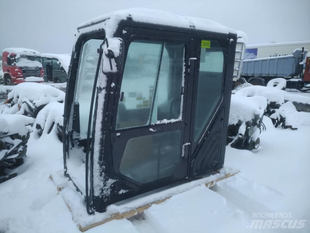 Volvo BM 325FL Cabin Cabina