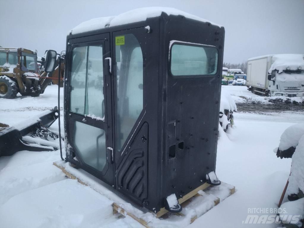 Volvo BM 325FL Cabin Cabina