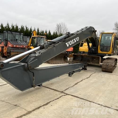 Volvo EC 240 LR Escavadeiras de esteiras