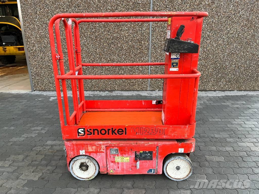 Snorkel TM 12 Plataformas de Mastro Vertical