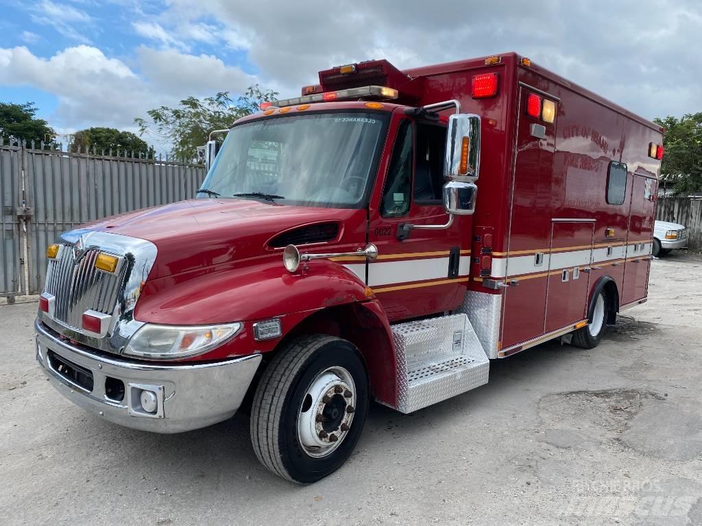 International 4300 Ambulâncias