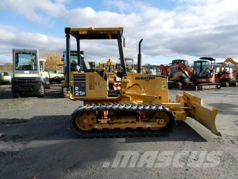 Komatsu D21P-8EO Dozers - Tratores rastos