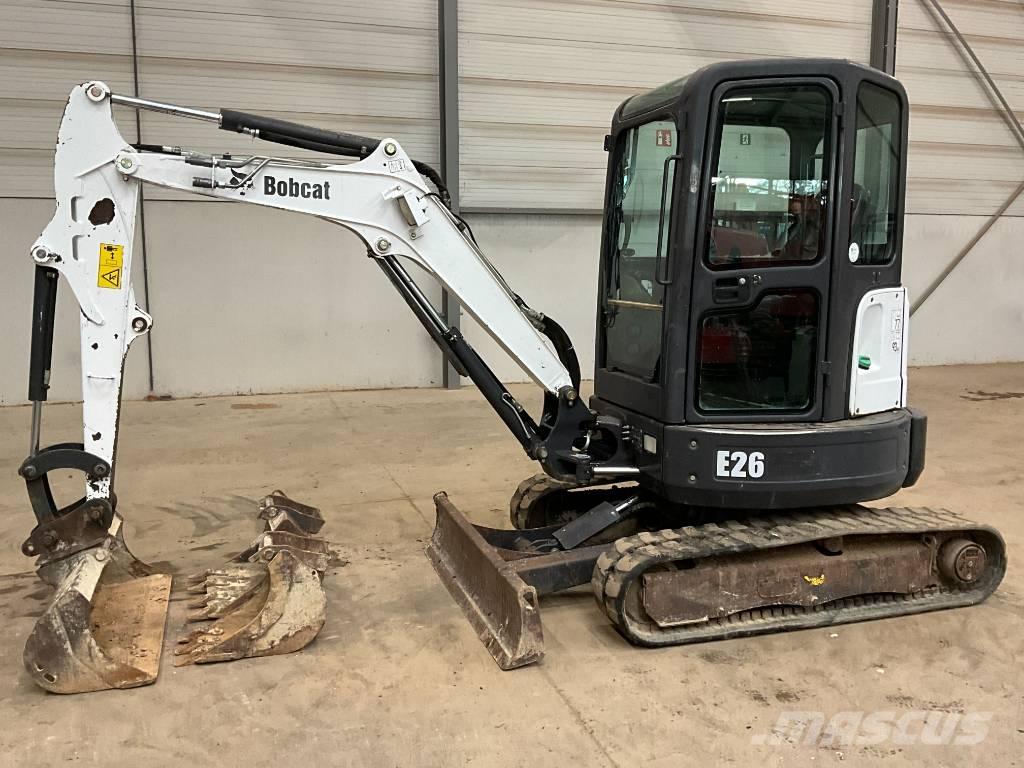 Bobcat E 26 EM Miniescavadeiras