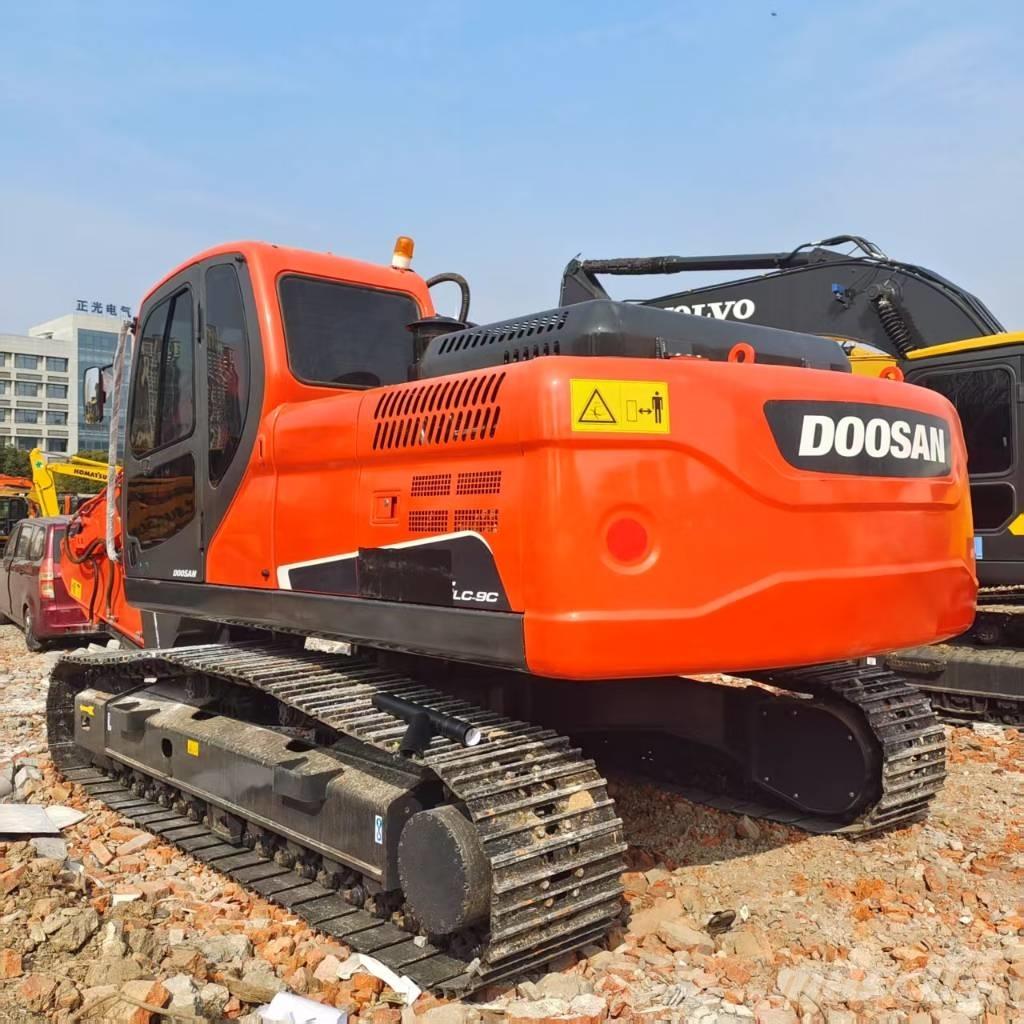 Doosan DX225LC-9C Escavadeiras de esteiras