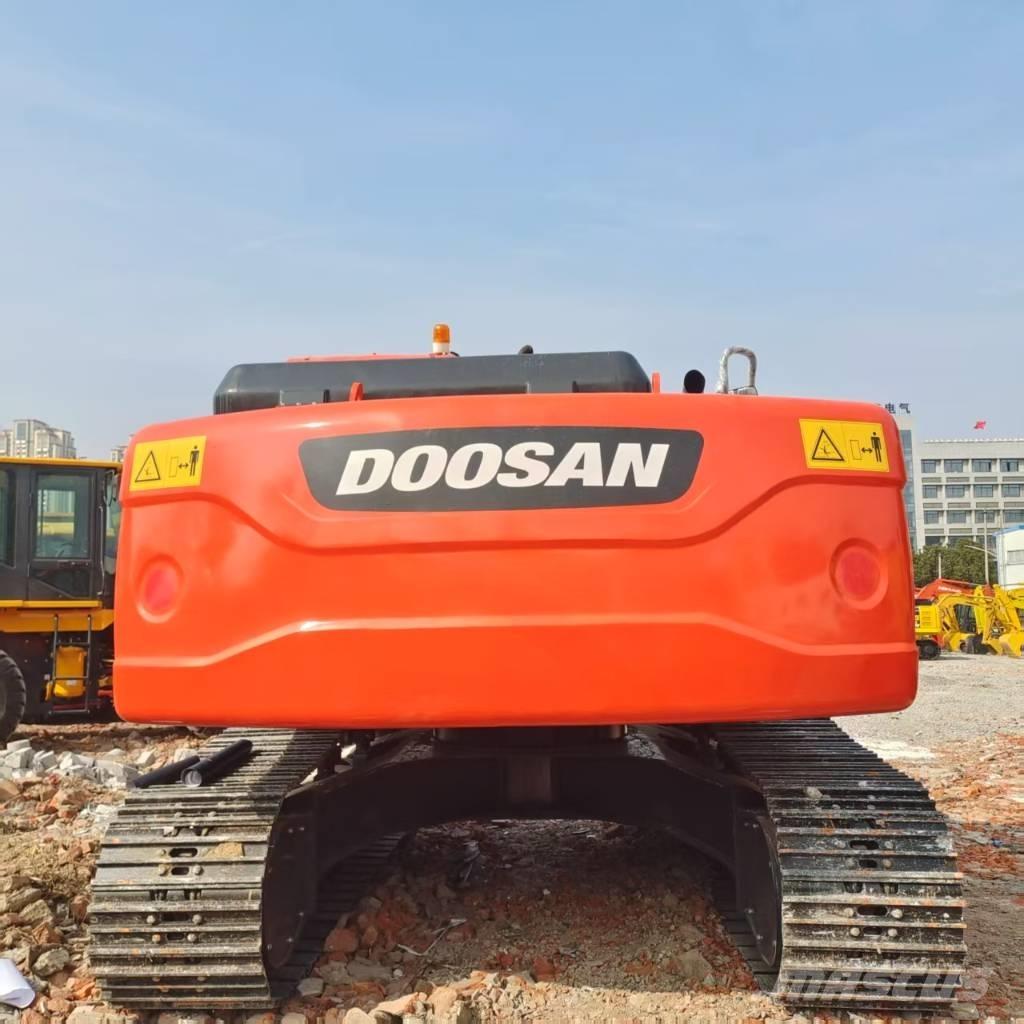 Doosan DX225LC-9C Escavadeiras de esteiras