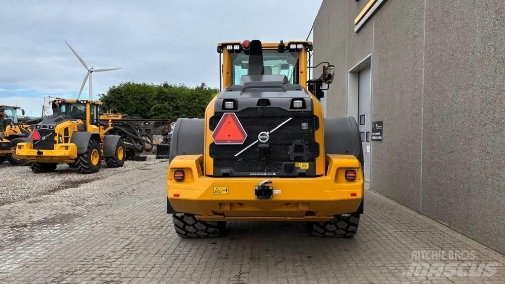 Volvo L 120 H Carregadeiras de rodas