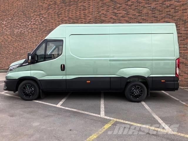 Iveco Daily 35S21HA8 Carrinhas de caixa fechada