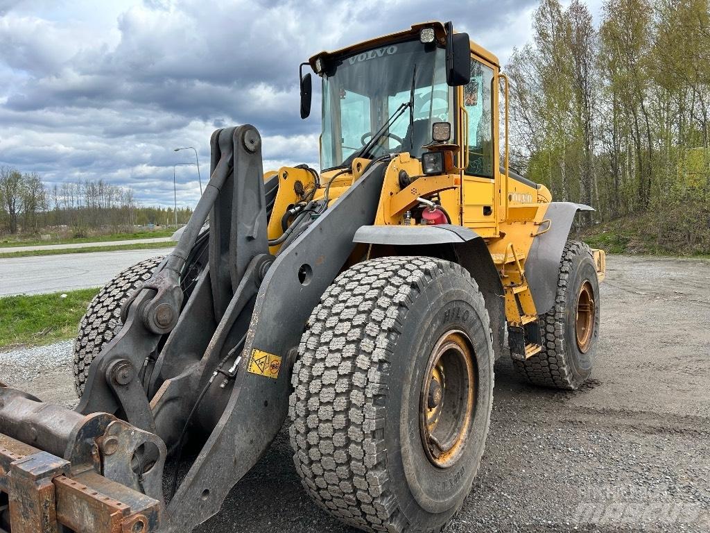 Volvo L 120 E Carregadeiras de rodas