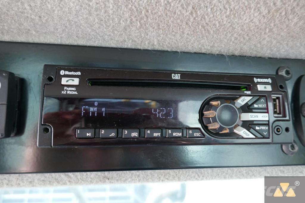 CAT 555D Rechegadores