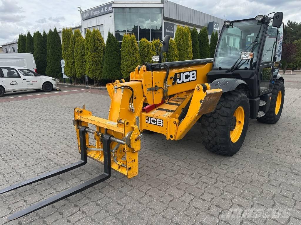 JCB 540-140 Manipulador telescópico