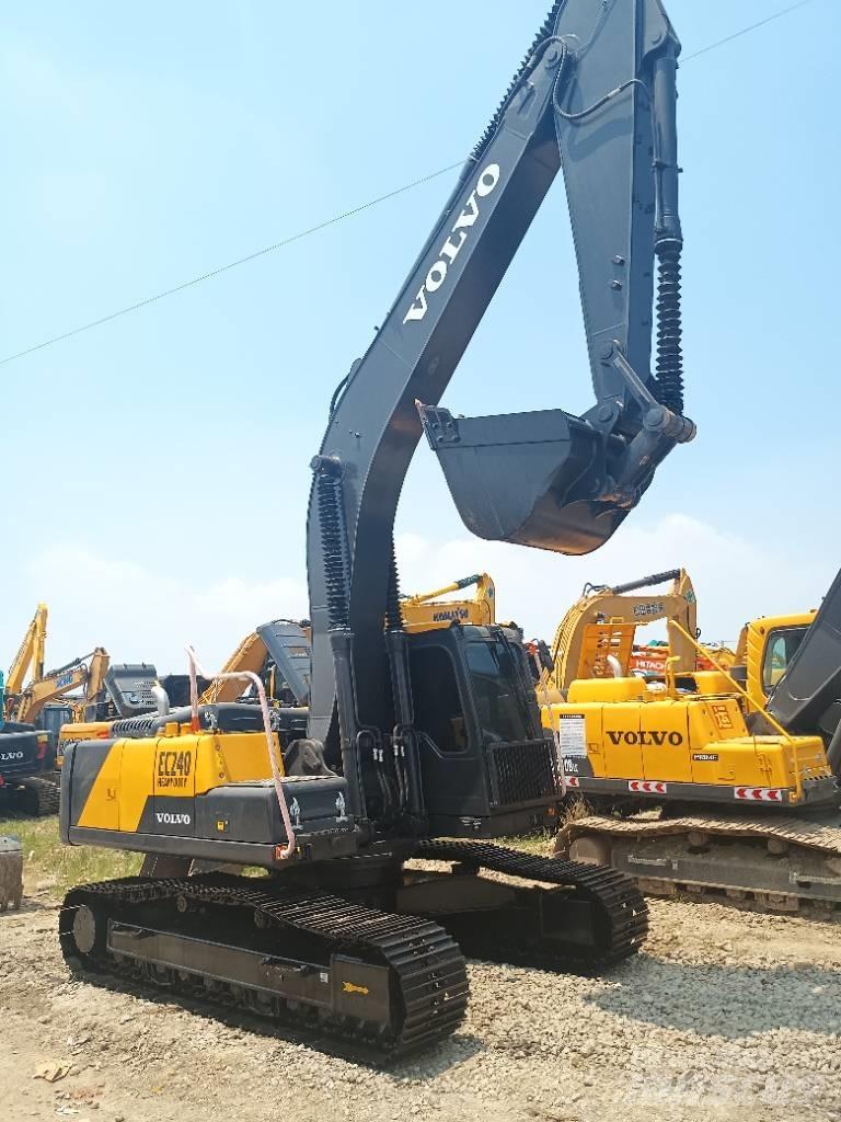 Volvo EC 240 Escavadeiras de esteiras