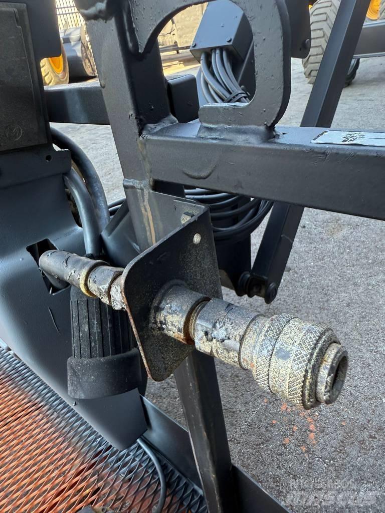 JLG 600 AJ Elevadores braços articulados