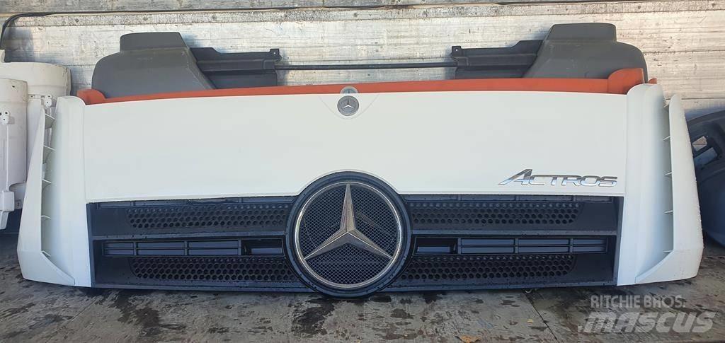 Mercedes-Benz Actros Cabines e interior