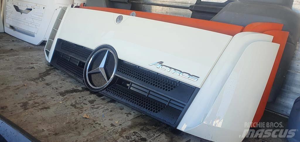 Mercedes-Benz Actros Cabines e interior
