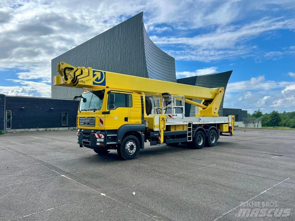 Palfinger WT 530 Plataformas aéreas montadas em camião