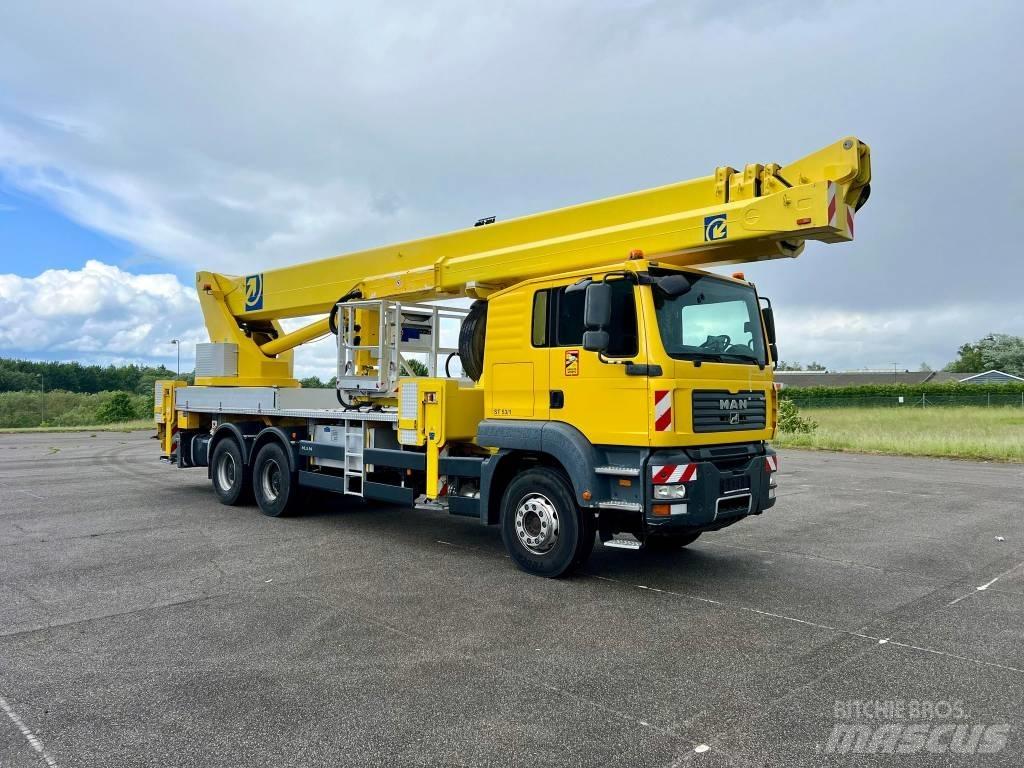 Palfinger WT 530 Plataformas aéreas montadas em camião