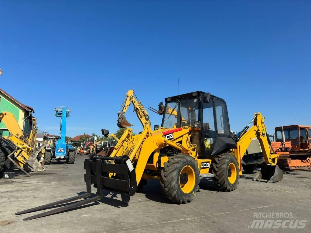 JCB 2 CX Retroescavadeiras