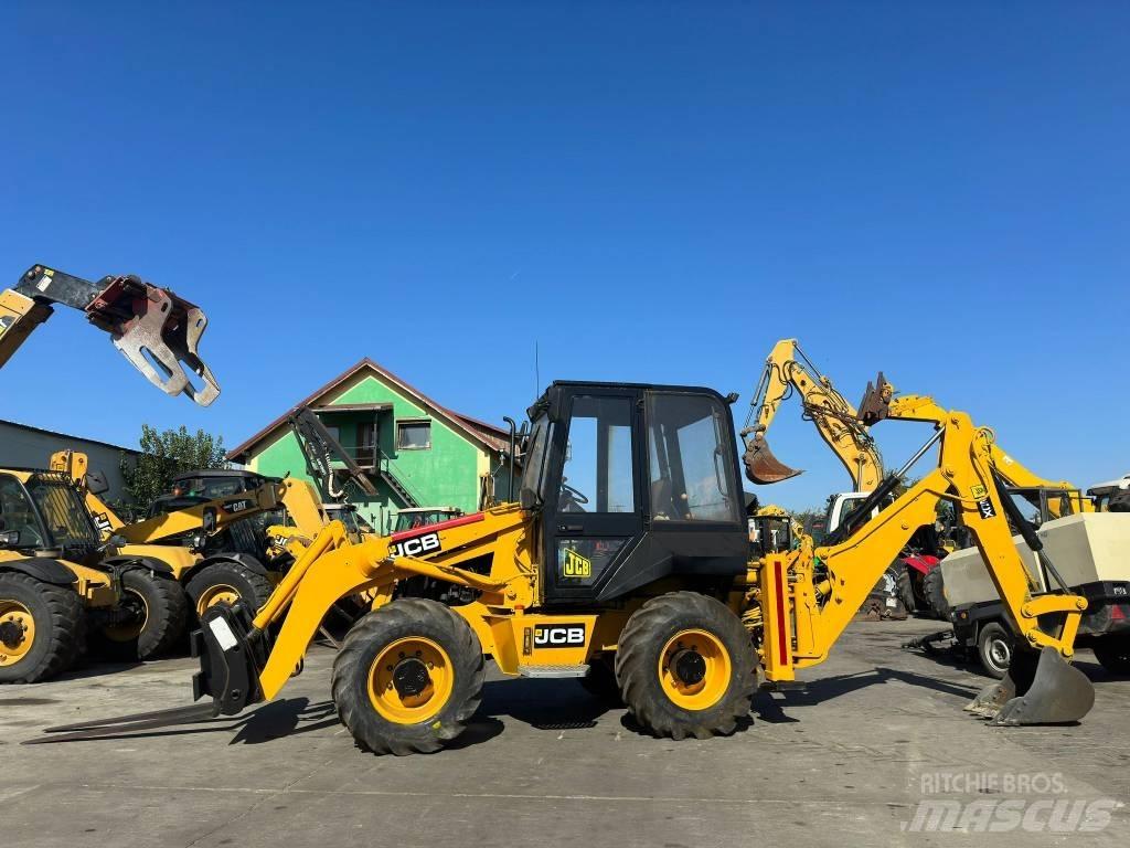JCB 2 CX Retroescavadeiras