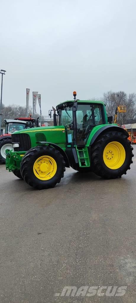 John Deere 6820 Tratores Agrícolas usados