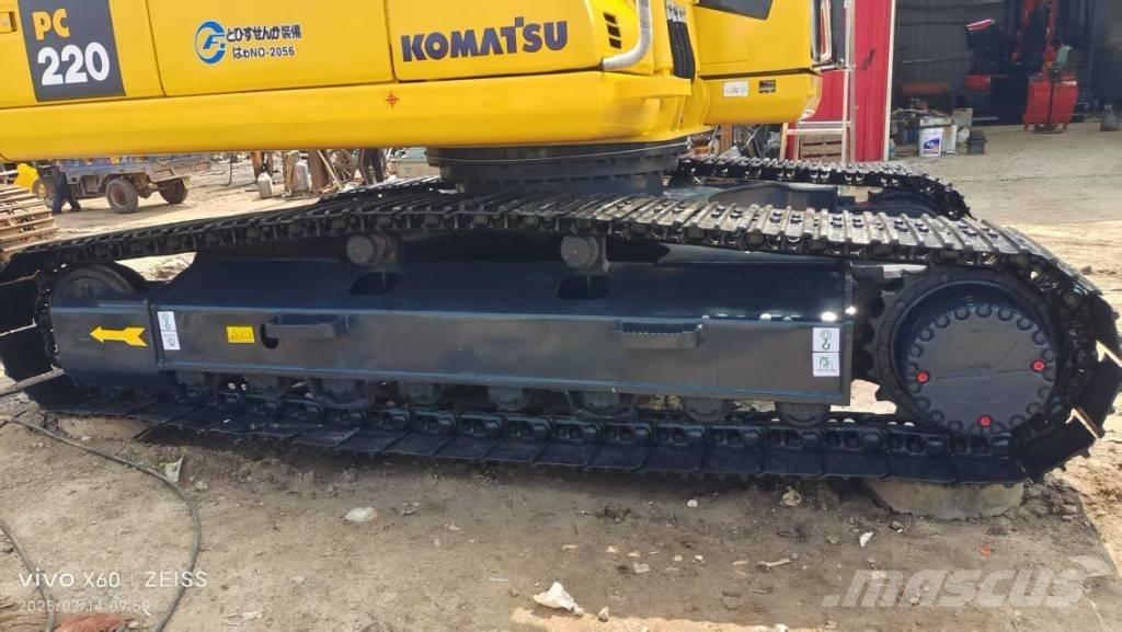 Komatsu 220 Escavadeiras de esteiras