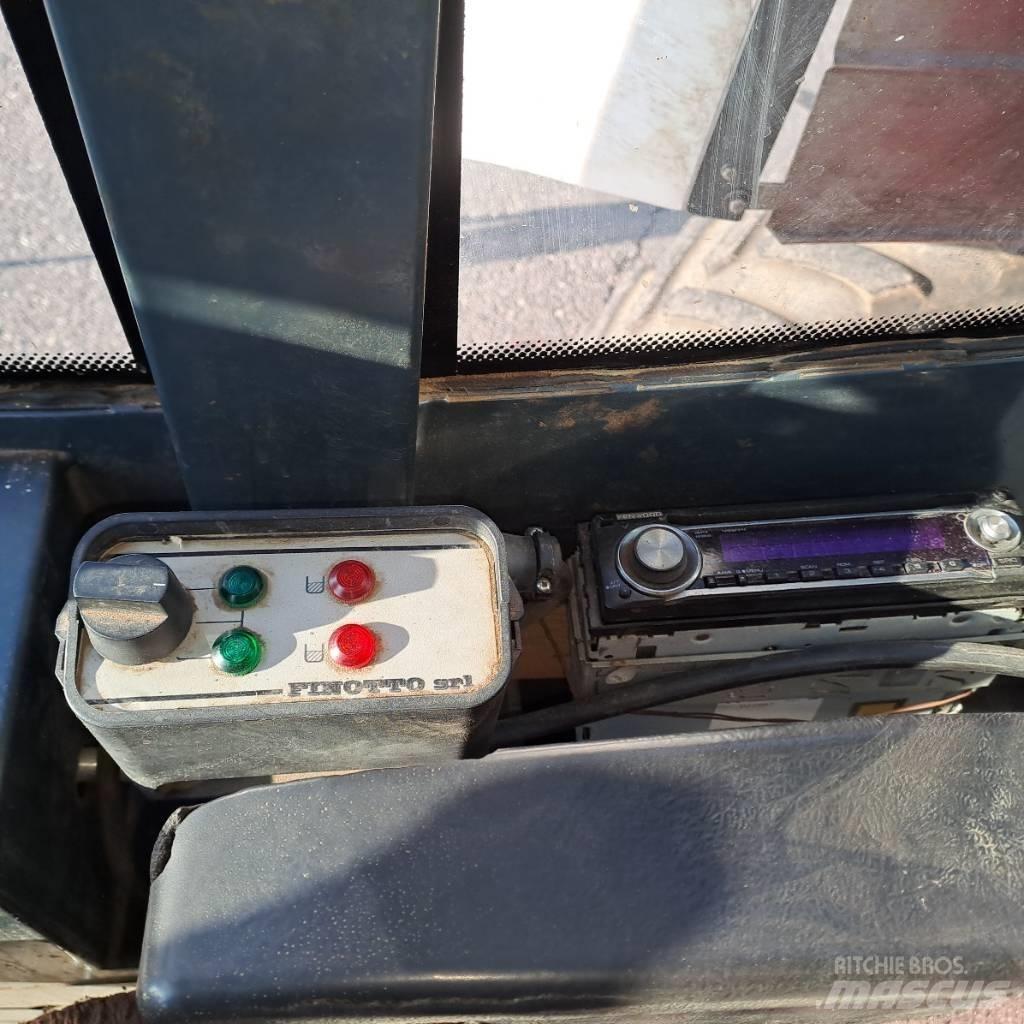  FINOTTO E170 3000 Pulverizadores Automotrizes