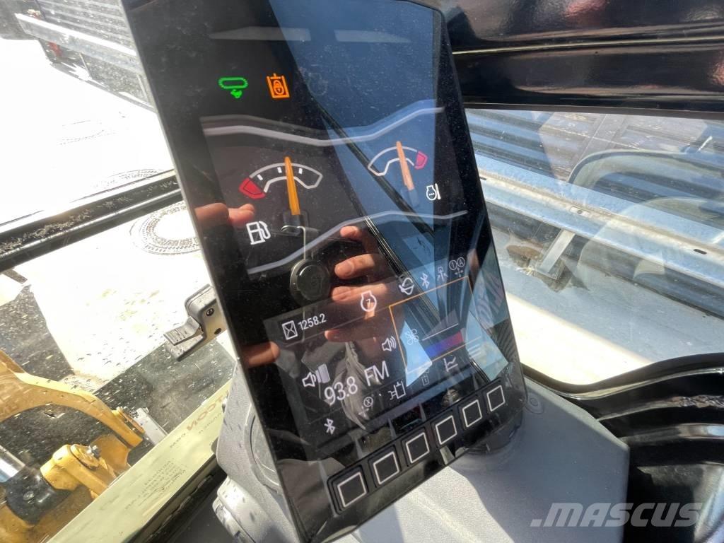 CAT 301.6-05 A Miniescavadeiras