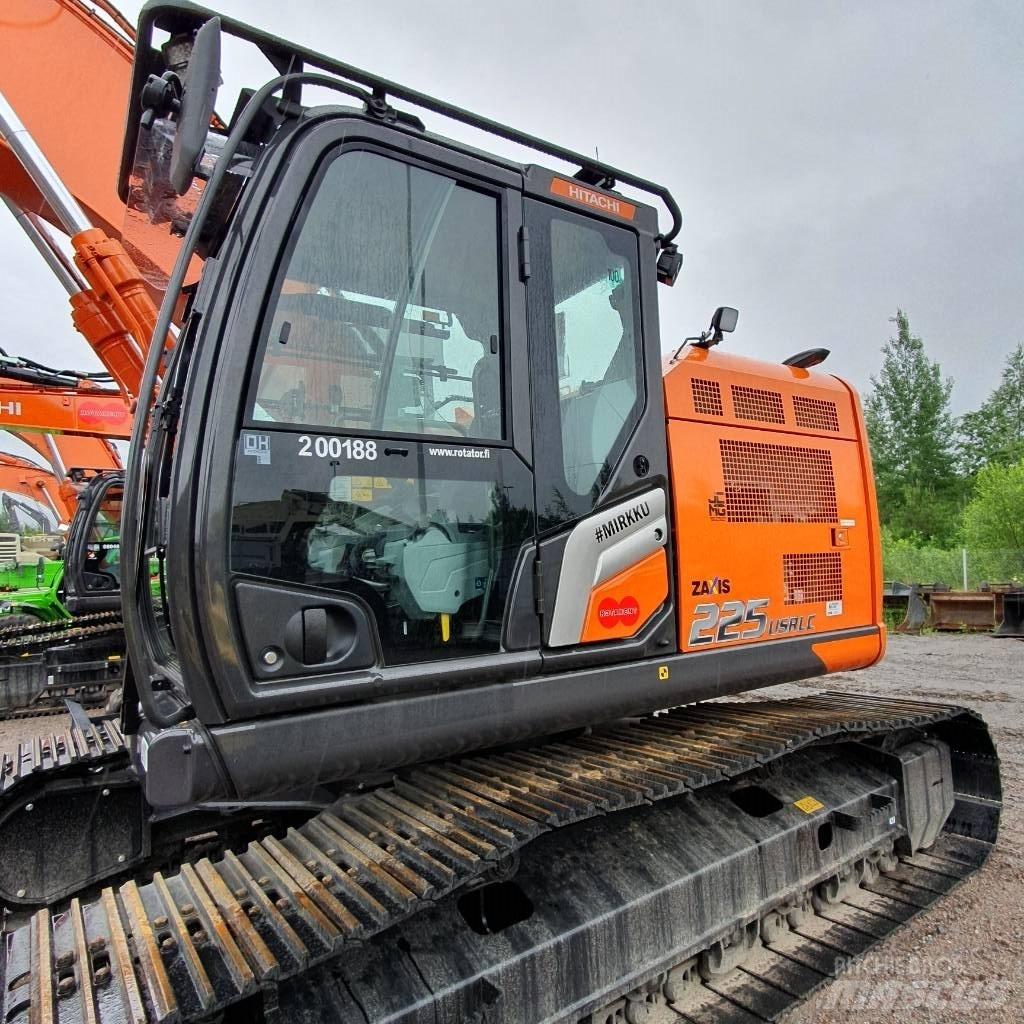 Hitachi ZX225USRLC-7 Escavadeiras de esteiras