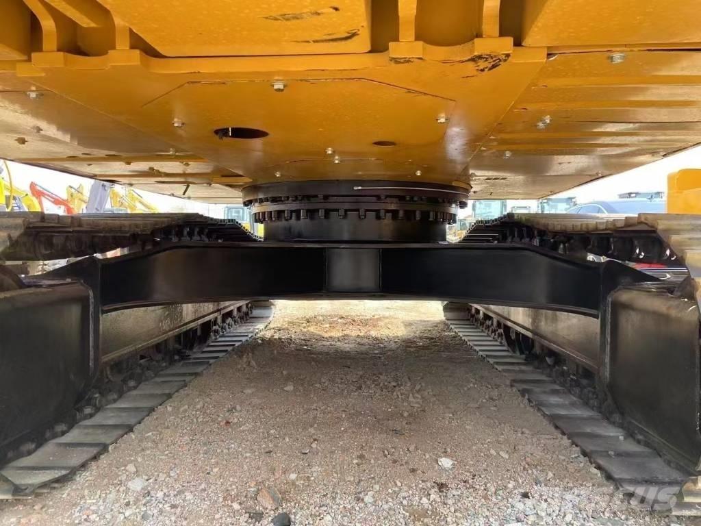 CAT 320D2 Escavadeiras de esteiras