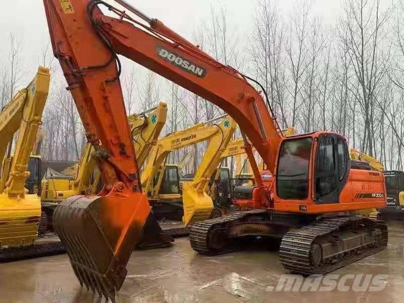 Doosan DX300LC Escavadeiras de esteiras