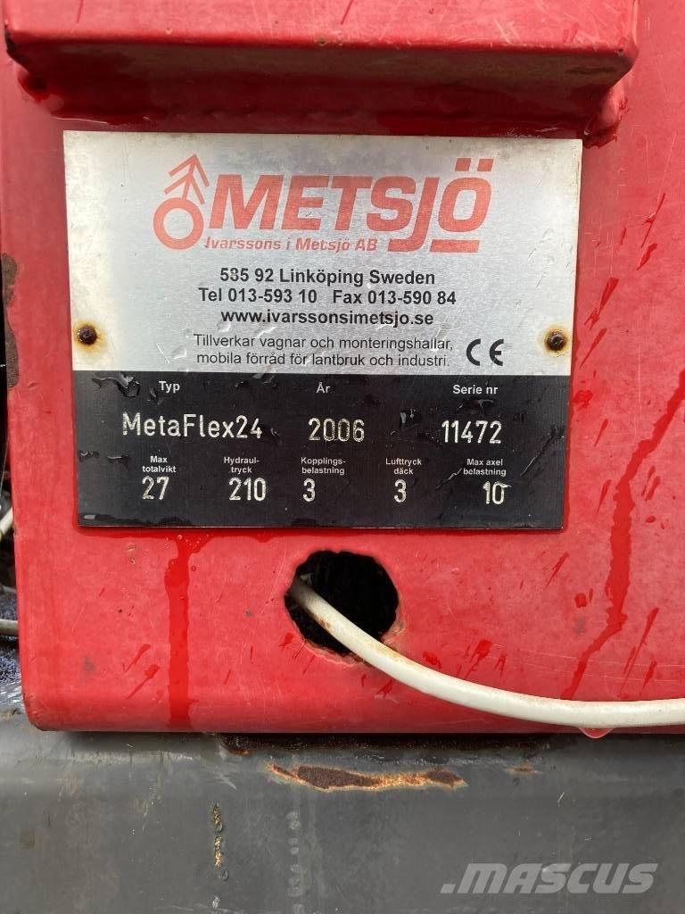 JF 1360 Atrelados auto-carregadores