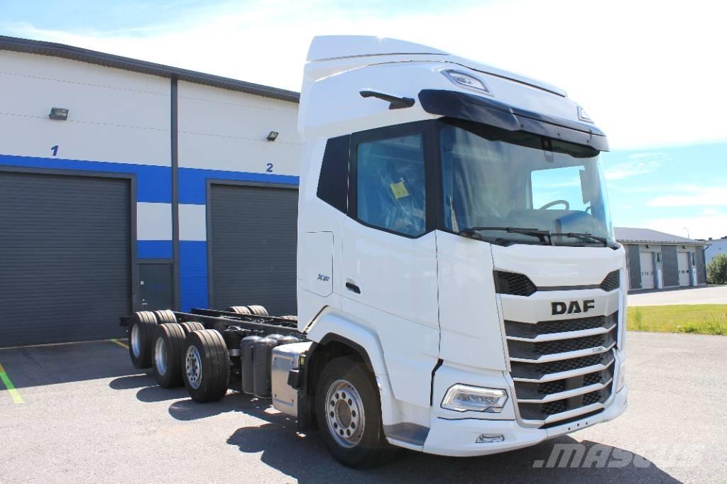 DAF XF530 FAK ADR Camiões de chassis e cabine